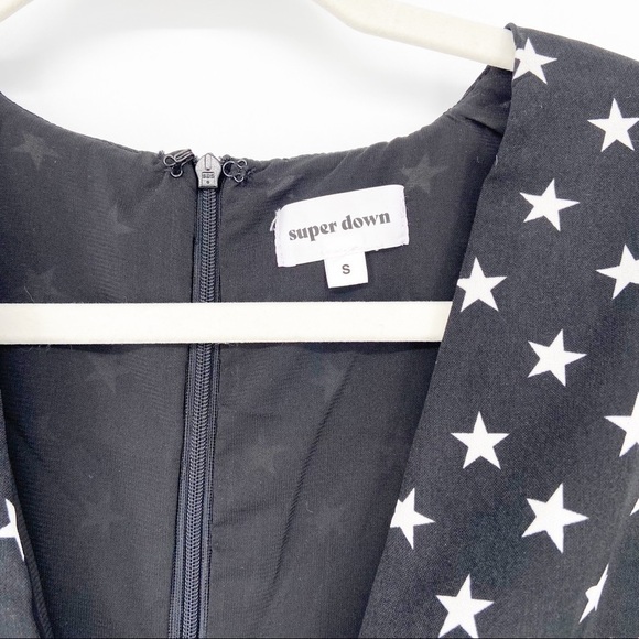 Revolve Super down Klara Deep V Star Print Dress Small - Picture 4 of 8